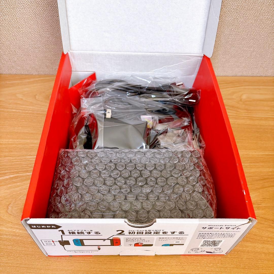 【未使用に近い】 2023年モデル バッテリー強化版 Switch 本体