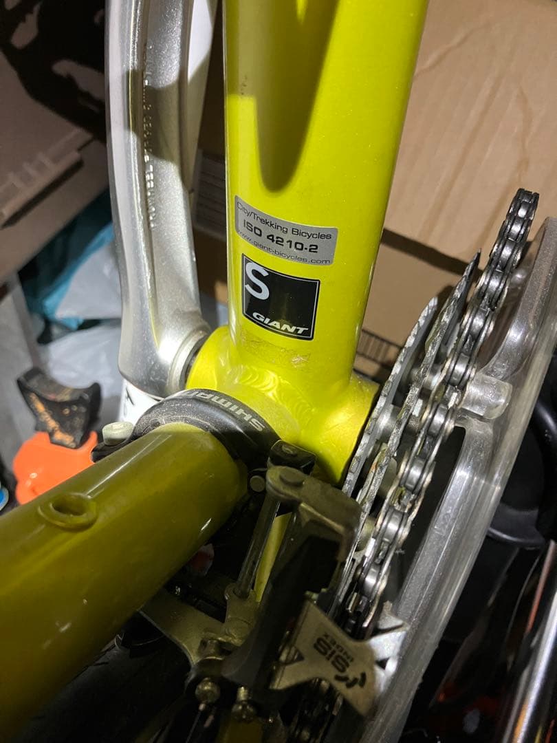 GIANT ESCAPE R3 イエロー 2016年購入 使用回数、距離少ない