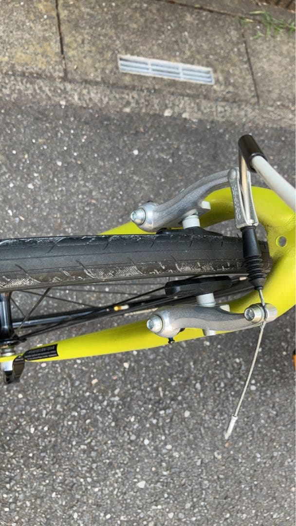 GIANT ESCAPE R3 イエロー 2016年購入 使用回数、距離少ない