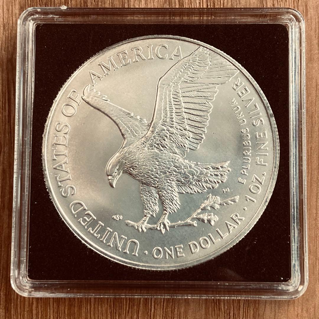 （入手難！製造枚数100！）トランプ大統領　1オンス カラー銀貨　プレイボーイ