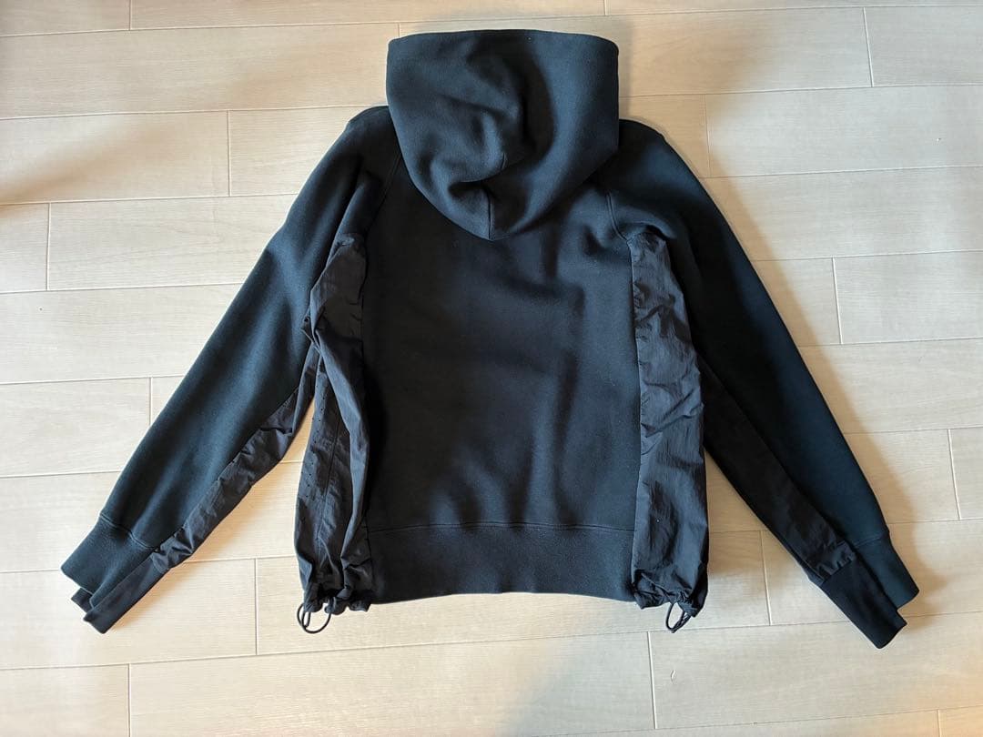 サカイ ナイキ sacai nike コラボ S パーカー