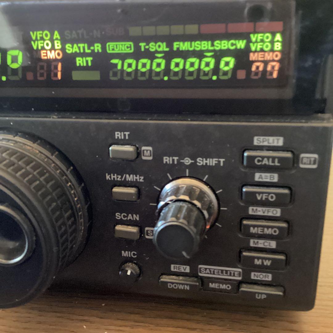 トランシーバー ICOM IC-820