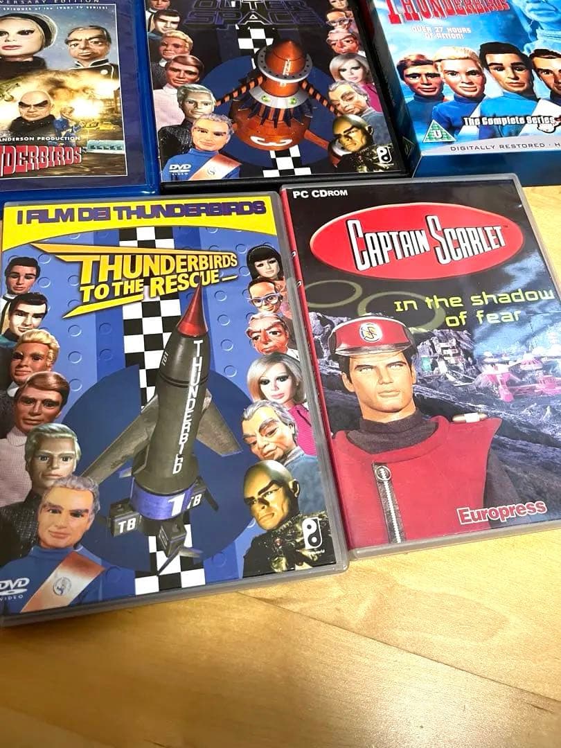Thunderbirds: ザンダーバード　DVD Blu-ray セット