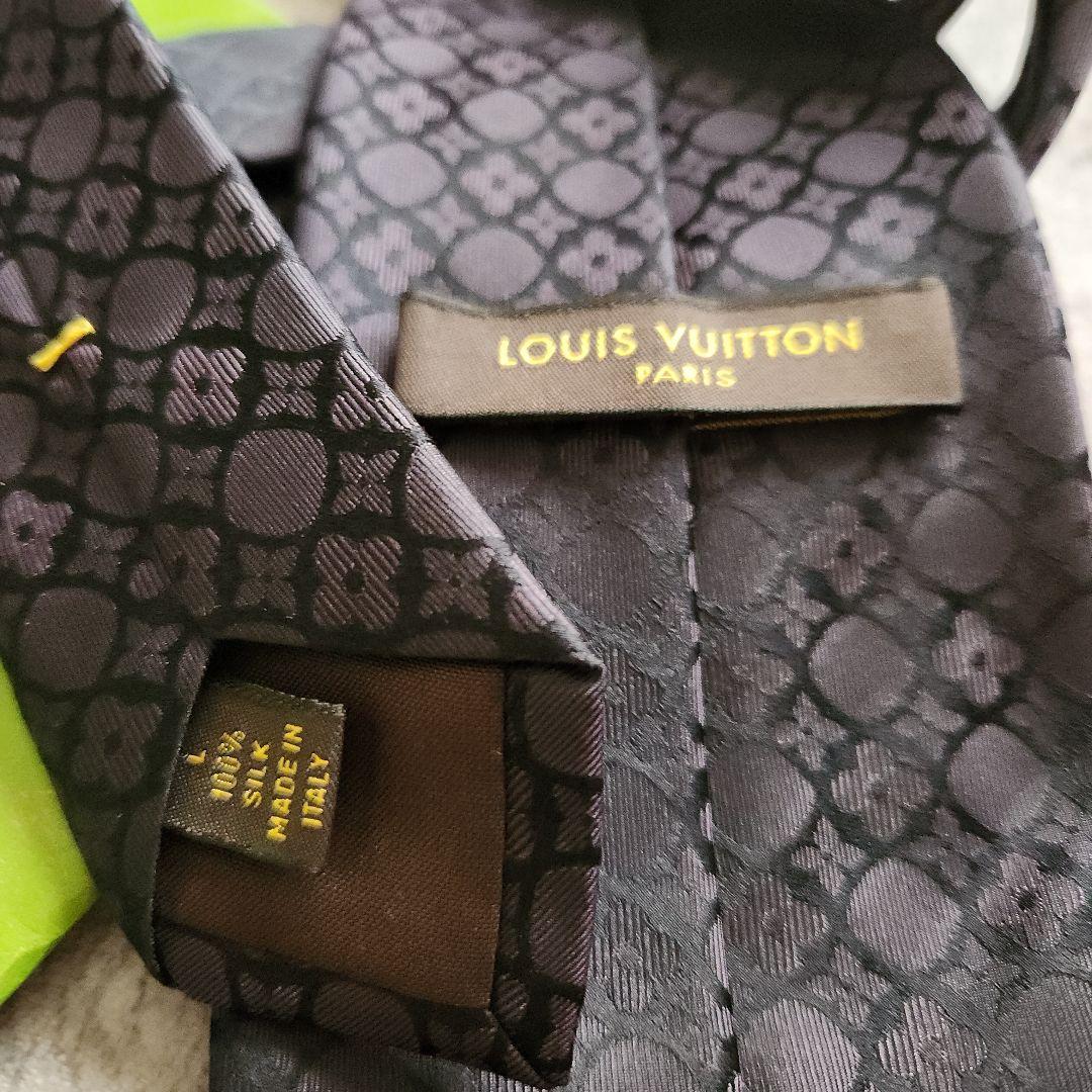 p*7様 極美品LOUIS VUITTON ネクタイ