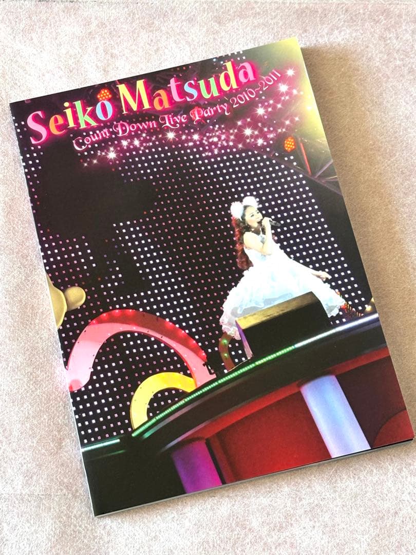 COUNT DOWN 2010〜2011 初回限定盤　松田聖子