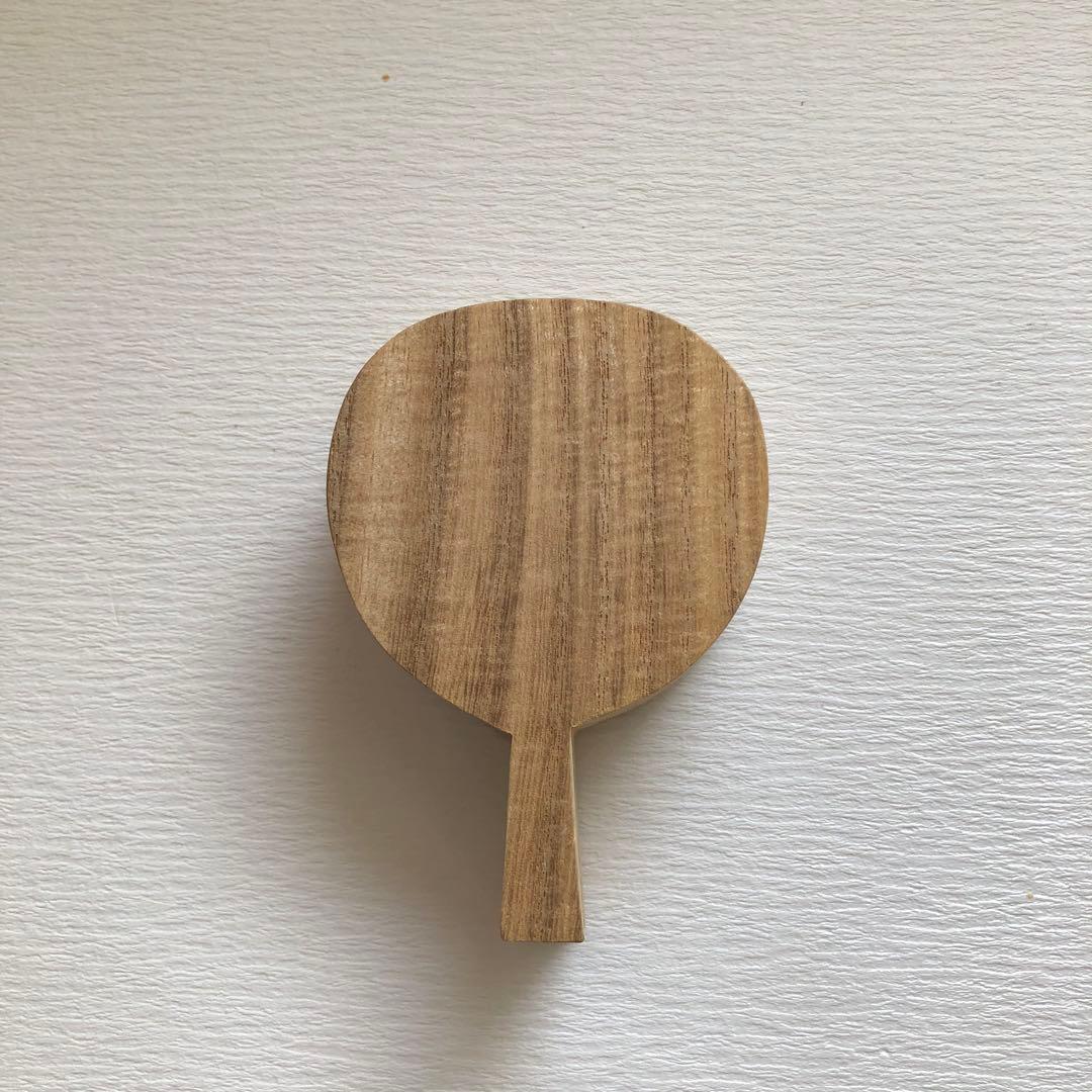 茶道具　道場宗廣　桐朝顔文団扇形香合　天然木 木工芸