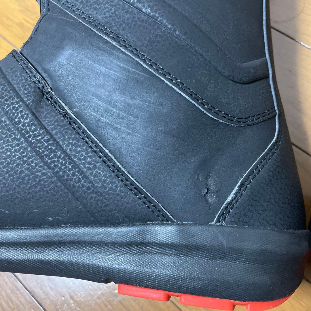 Salomon スノーボードブーツ ブラック/レッド