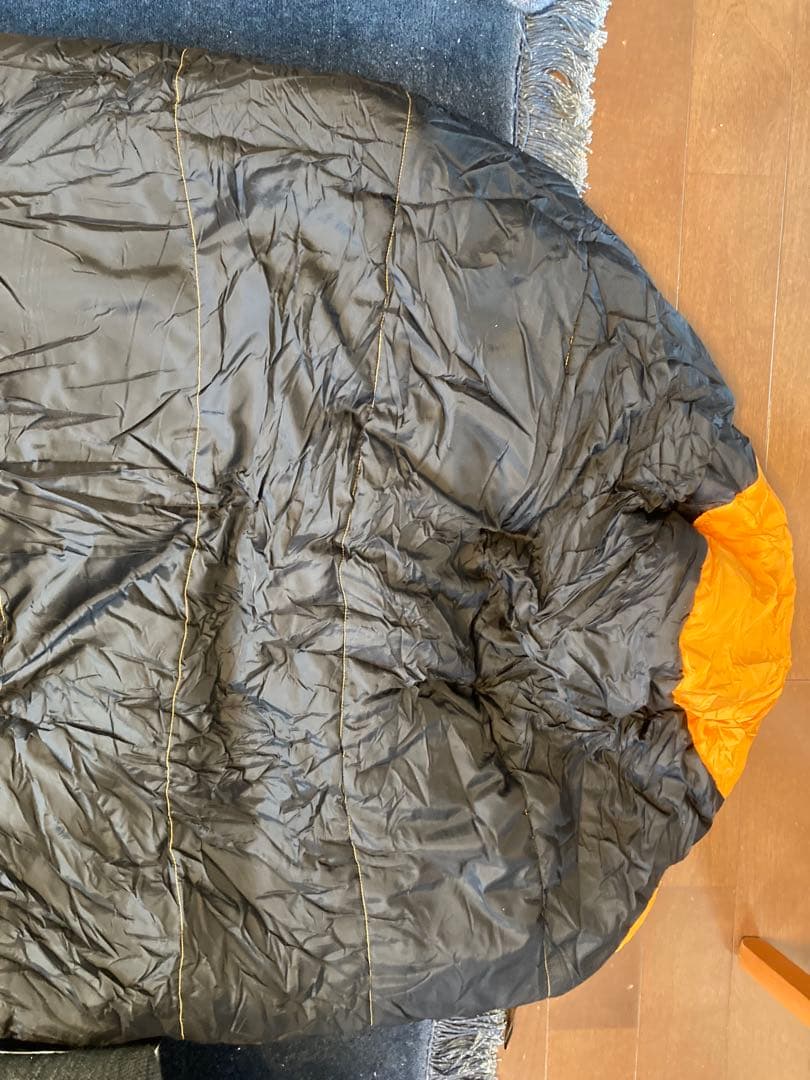 ISUKA 3シーズン Alpha Light 700 -5度寝袋