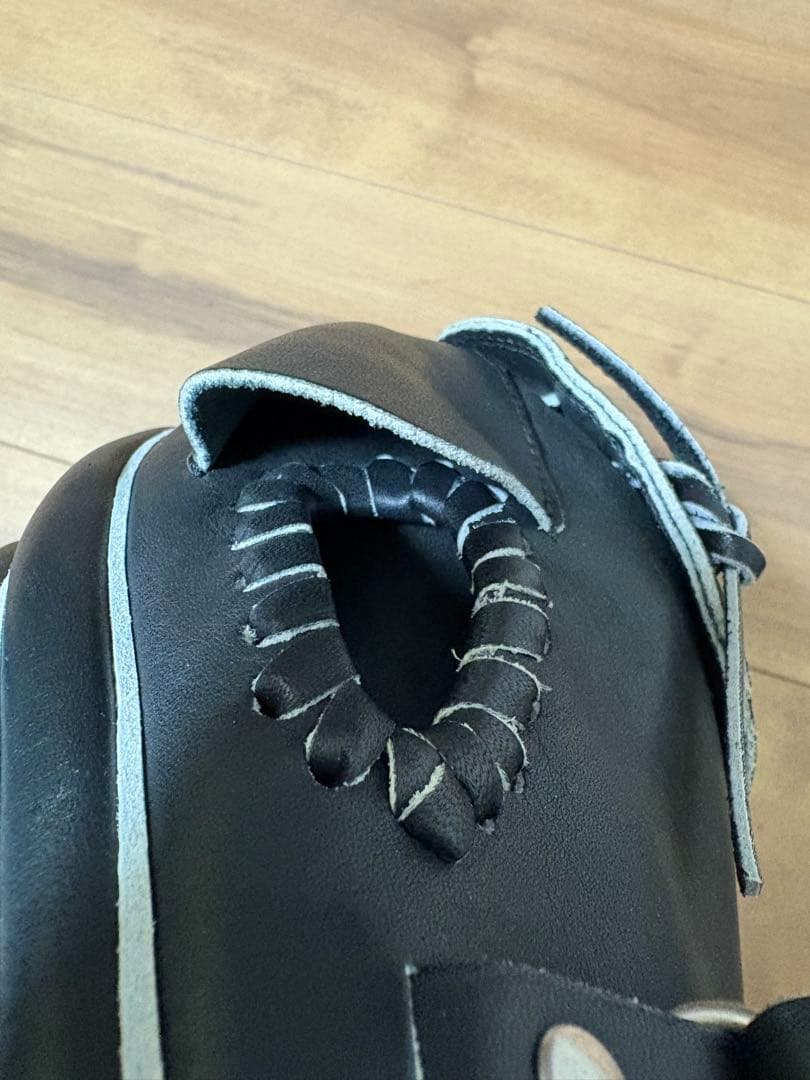 美品　asics GOLDSTAGE ダルビッシュモデル. 軟式野球グローブ