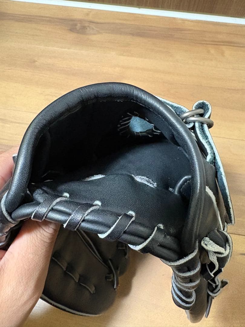 美品　asics GOLDSTAGE ダルビッシュモデル. 軟式野球グローブ