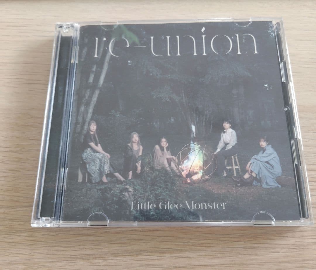 Little Glee Monster 各種