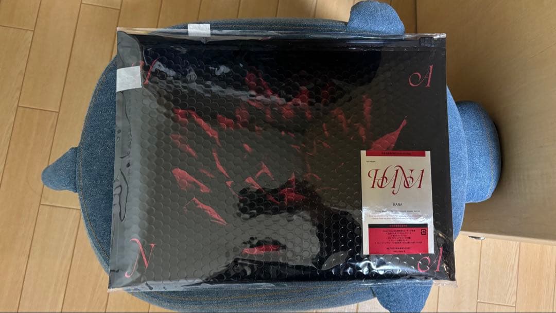 HANAロゴフェイスタオル+HANA1stアルバム(完全生産限定盤)ポストカード