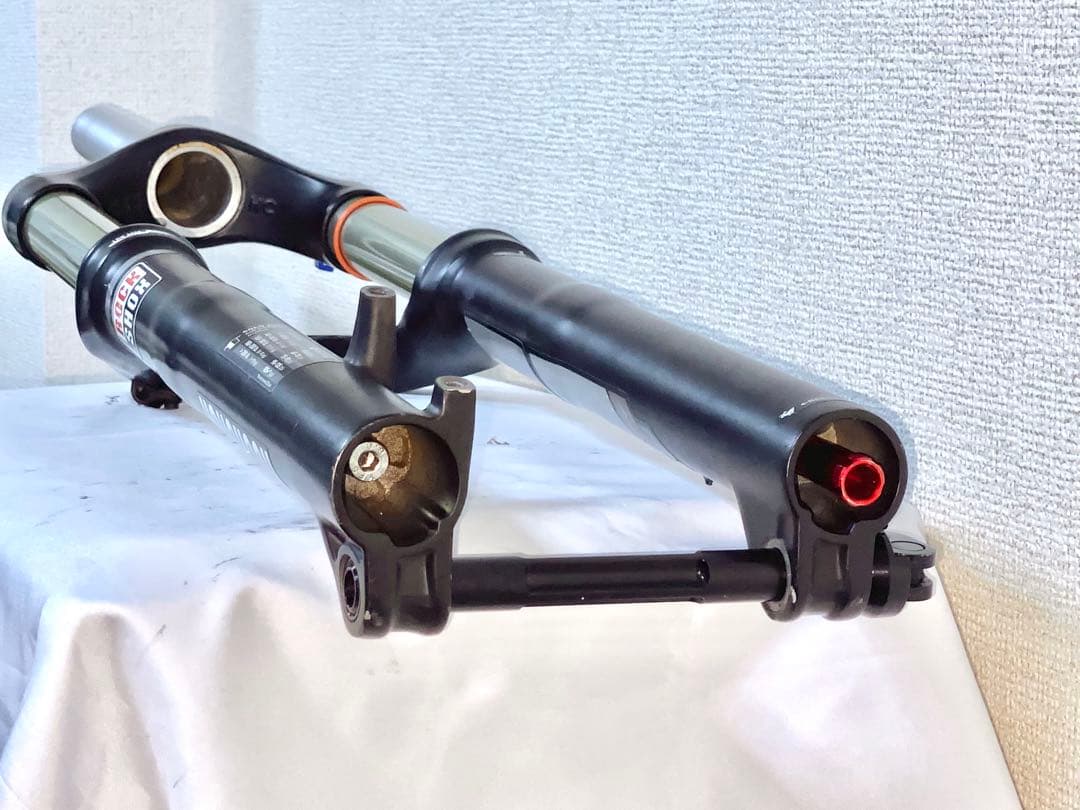 ROCK SHOX SEKTOR 27.5 150㎜ ノンブースト 動作良好