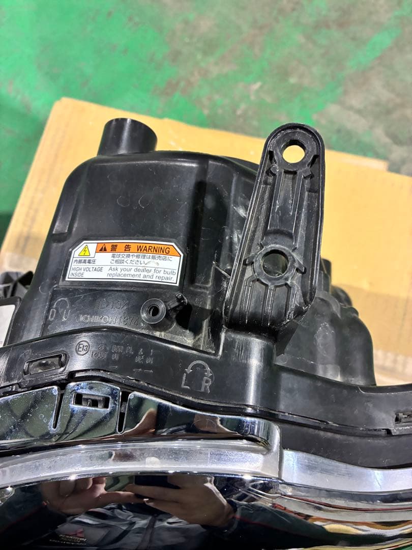 ハスラー　左ヘッドライト