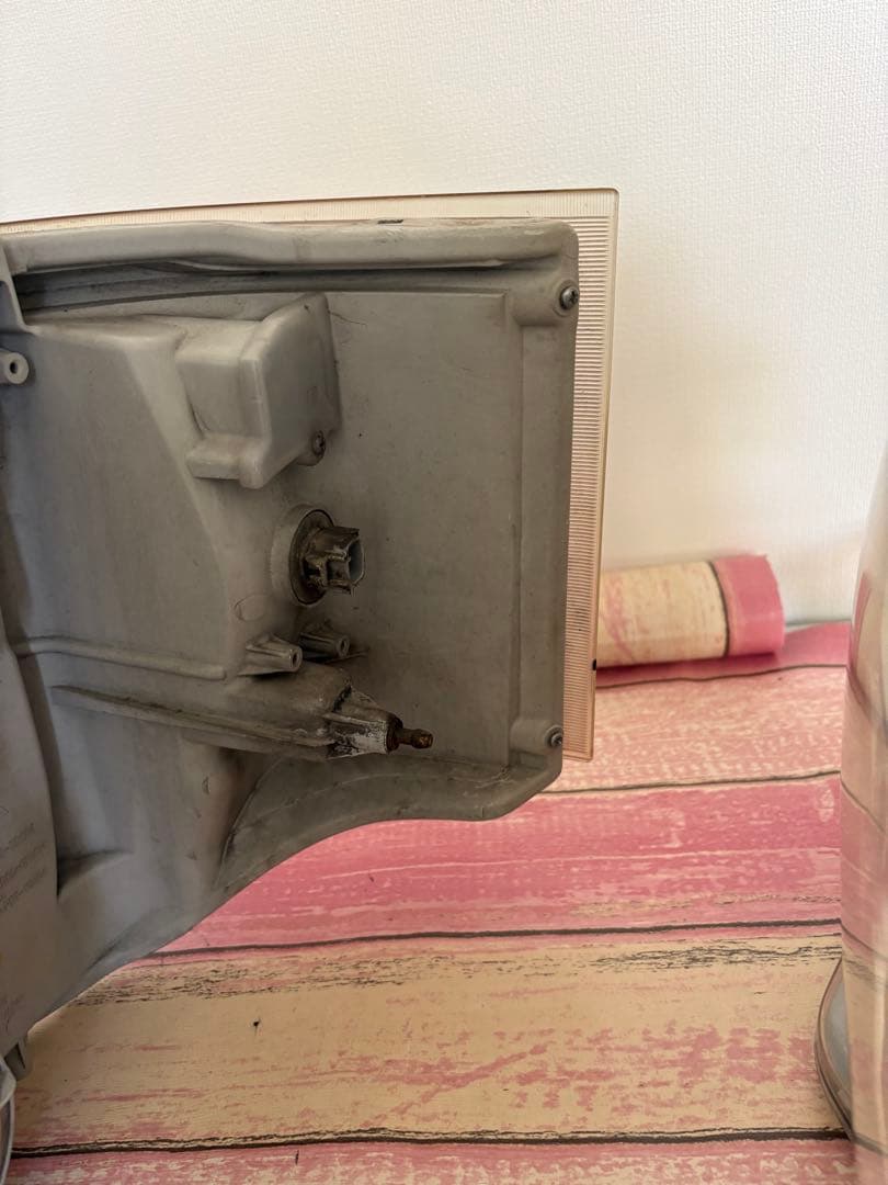 トヨタ純正ヘッドライト 左右セット　中古