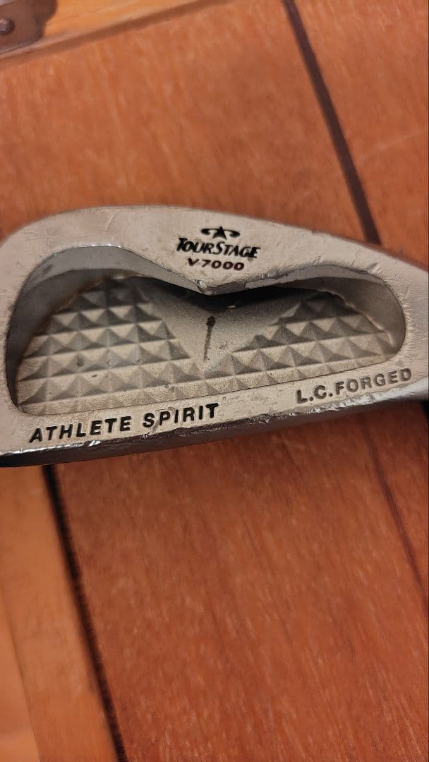 ブリジストン　フオージドアイアンセット。