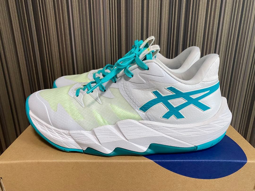 asics UNPRE ARS アンプレアルス LOW2