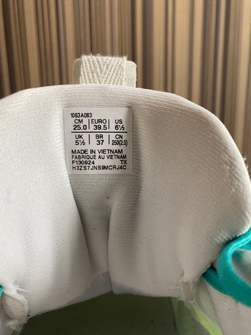 asics UNPRE ARS アンプレアルス LOW2