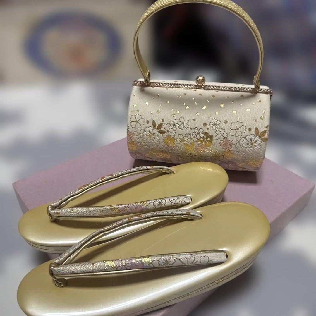 綺麗な桜柄の草履バッグセット