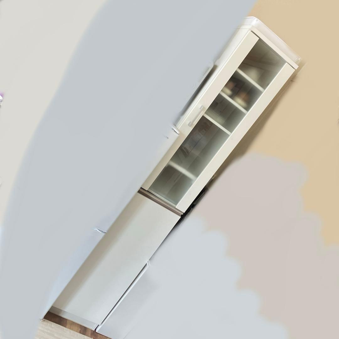 ニトリ　キッチン　棚　ガラス戸　スリム　ホワイト スリム収納　食器棚　30cm