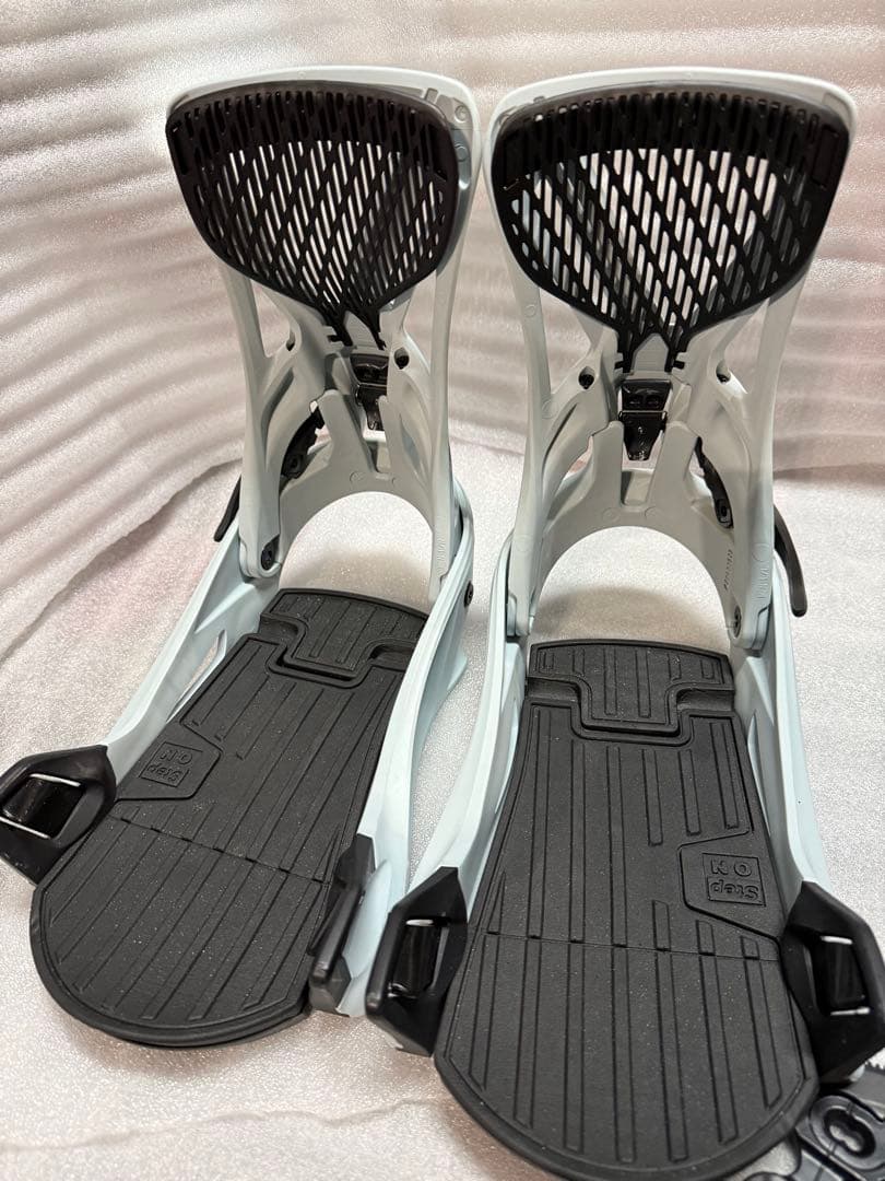 Burton Genesis step on Lサイズ　ビンディング ホワイト