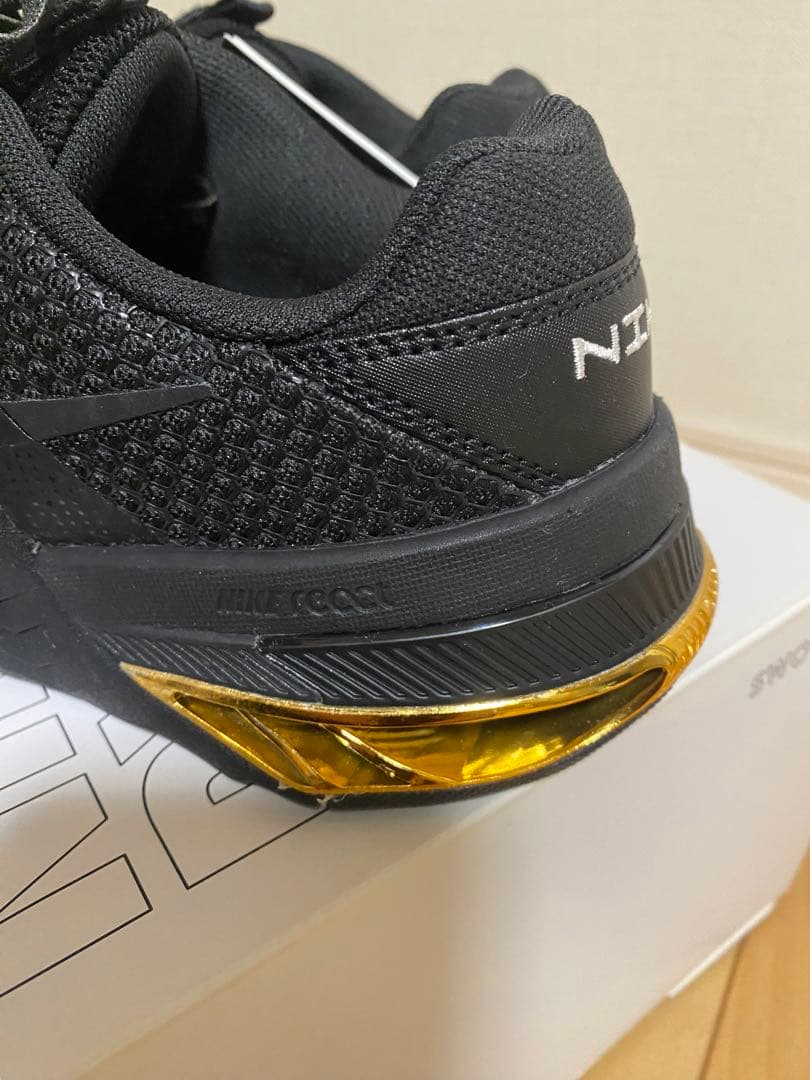 新品未使用　NIKE BY YOU カスタマイズ　BLACKGOLD 26cm