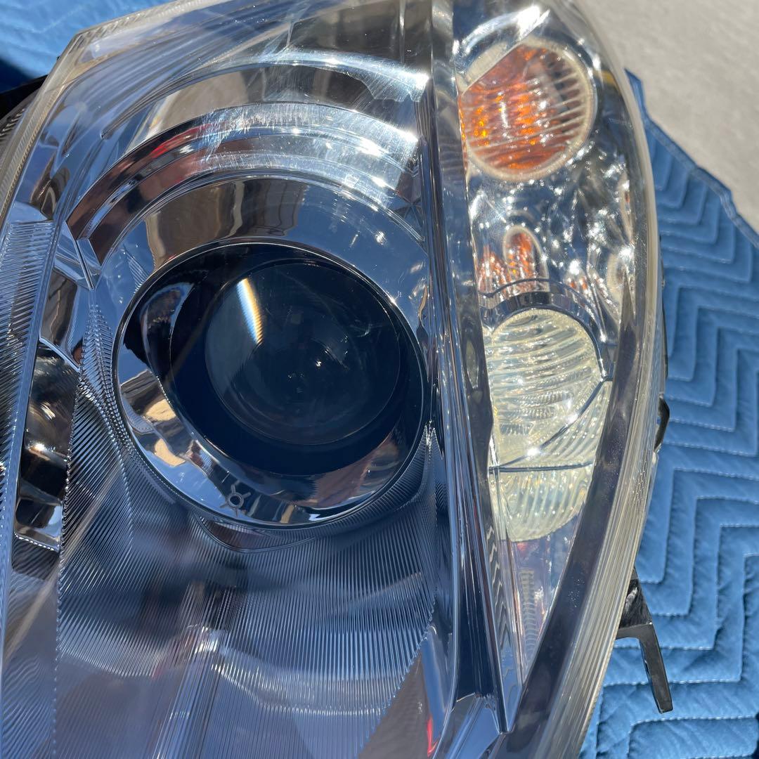 スイフト ZC32S ZC72S 純正 HID ヘッドライト 左右セット 美品