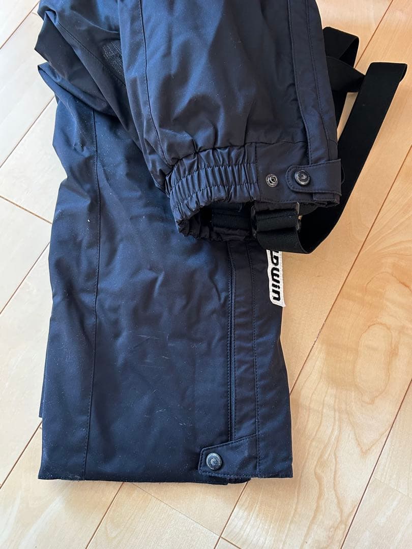 スウェーデン代表モデル★ GOLDWIN サイドフルオープン スキーウェア140