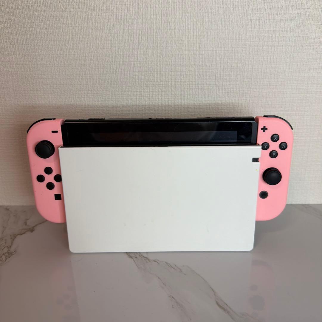 極美品 NINTENDO ニンテンドースイッチ ピンク 本体　プロコン セット