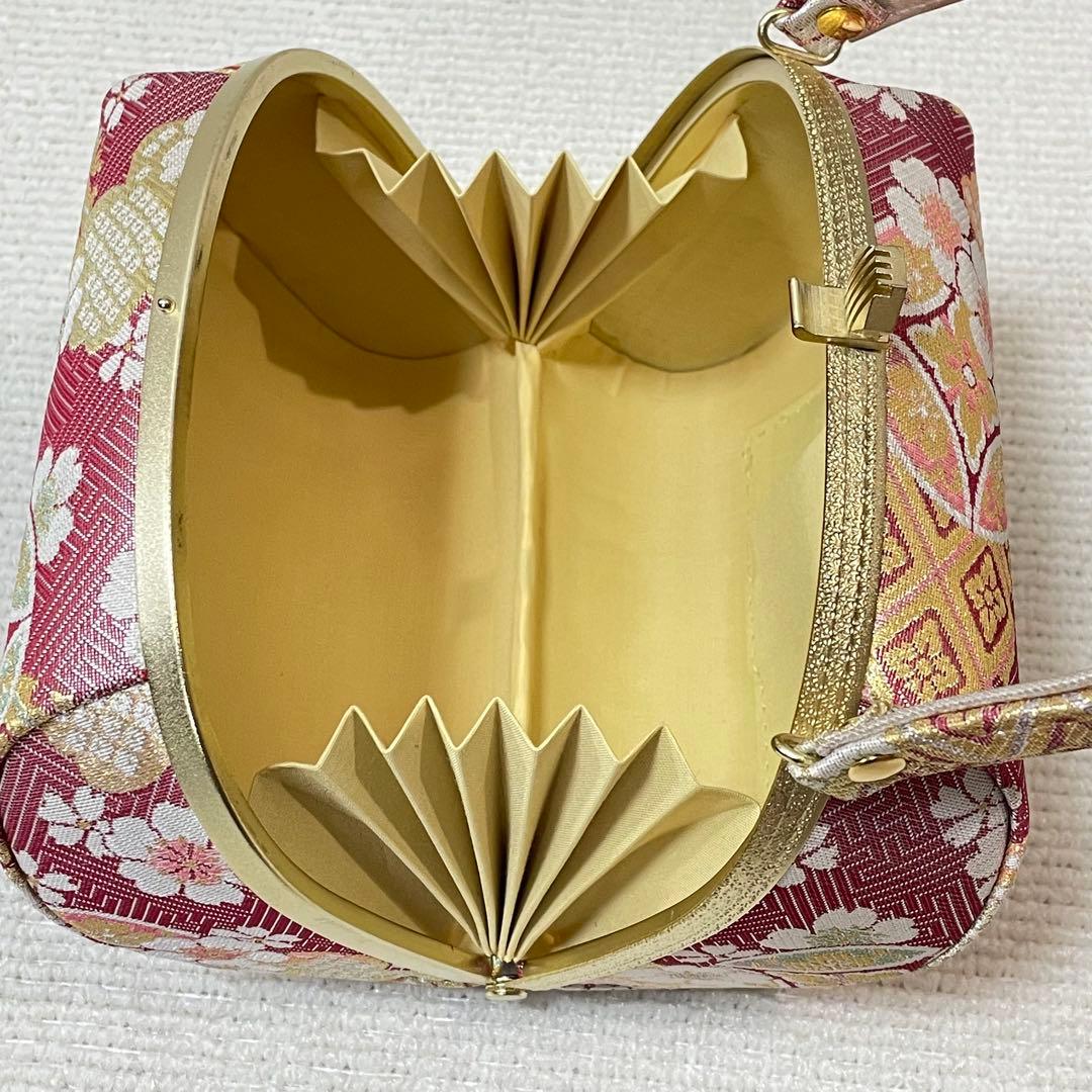 帯地の豪華な振袖用 バック 草履 セット（ふっくら鼻緒で痛くなりにくい♪）