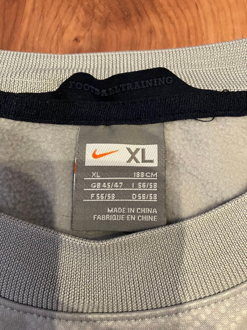 アーセナル Nike Fly Emirates トレーニングスウェット XL古着