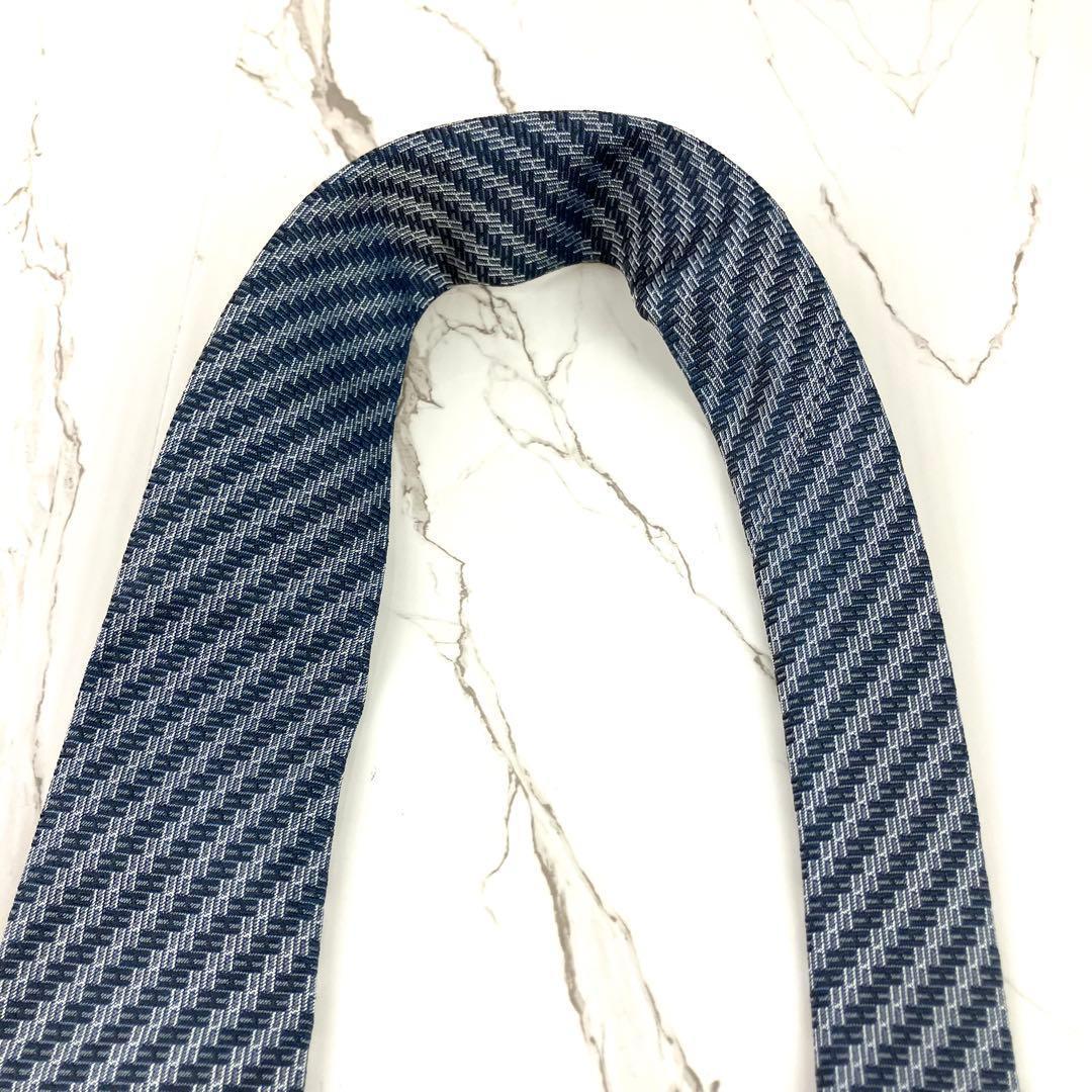 美品　エルメス　ネクタイ　H柄　ストライプ　ジャガード　ネイビー×シルバー