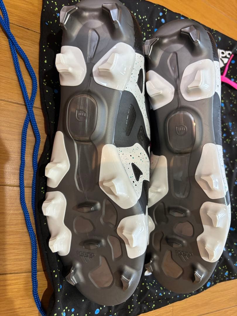 adidas サッカースパイク　シューズ 27cm黒/白/ピンク/緑