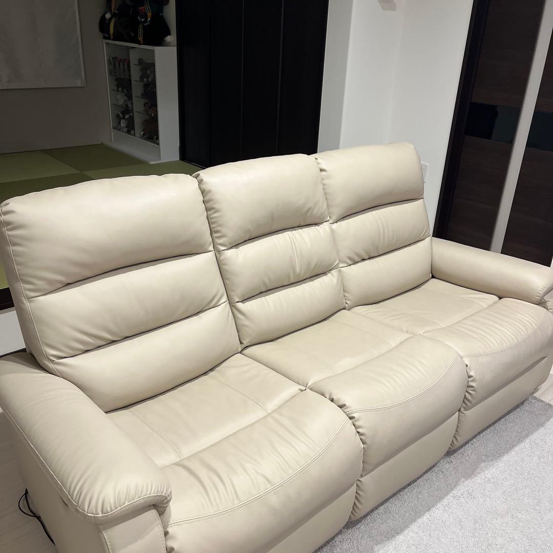 ニトリ3人掛け電動リクライニングソファ (Nビリーバ3 Nシールド BE)