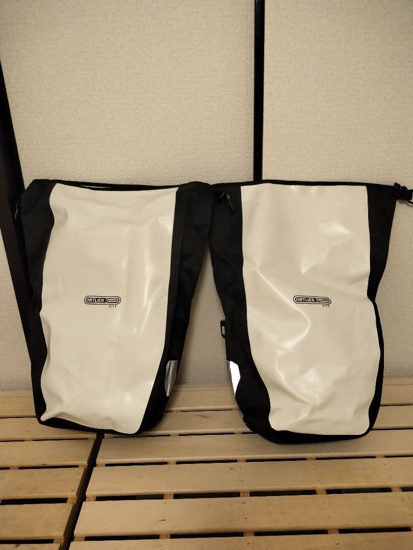 ORTLIEB（オルトリーブ）バックローラー 防水サイドバッグ40Lホワイト2個