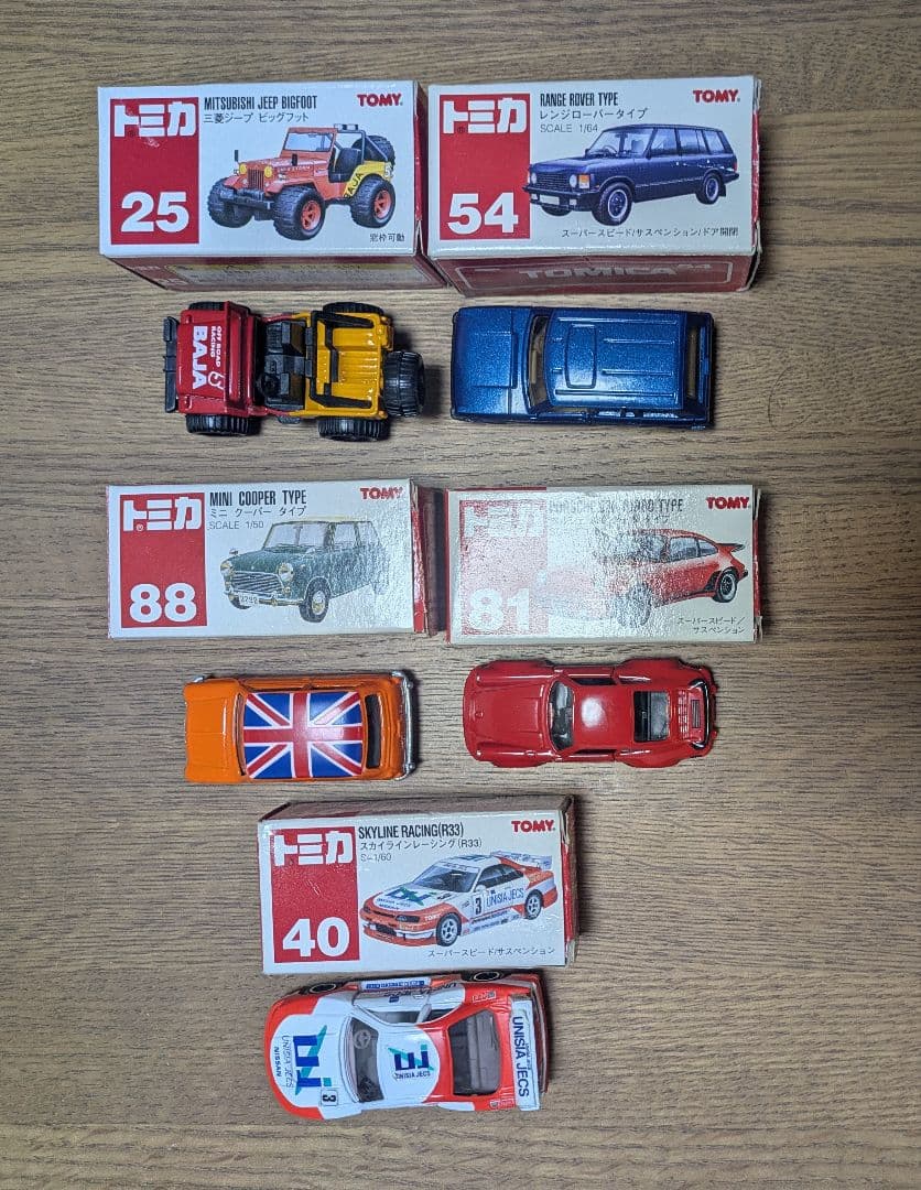 トミカ赤箱　中国製5台セット