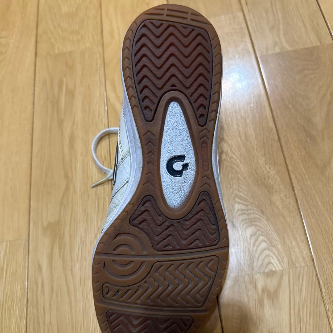 desporteフットサルシューズ ホワイト 27cm