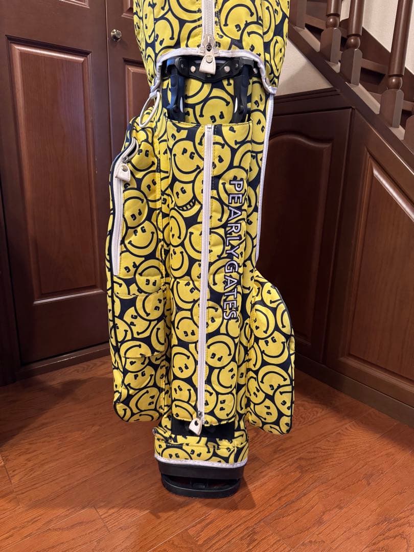 正規品　PEARLY GATES ゴルフバッグ 89 スマイリーフェイス
