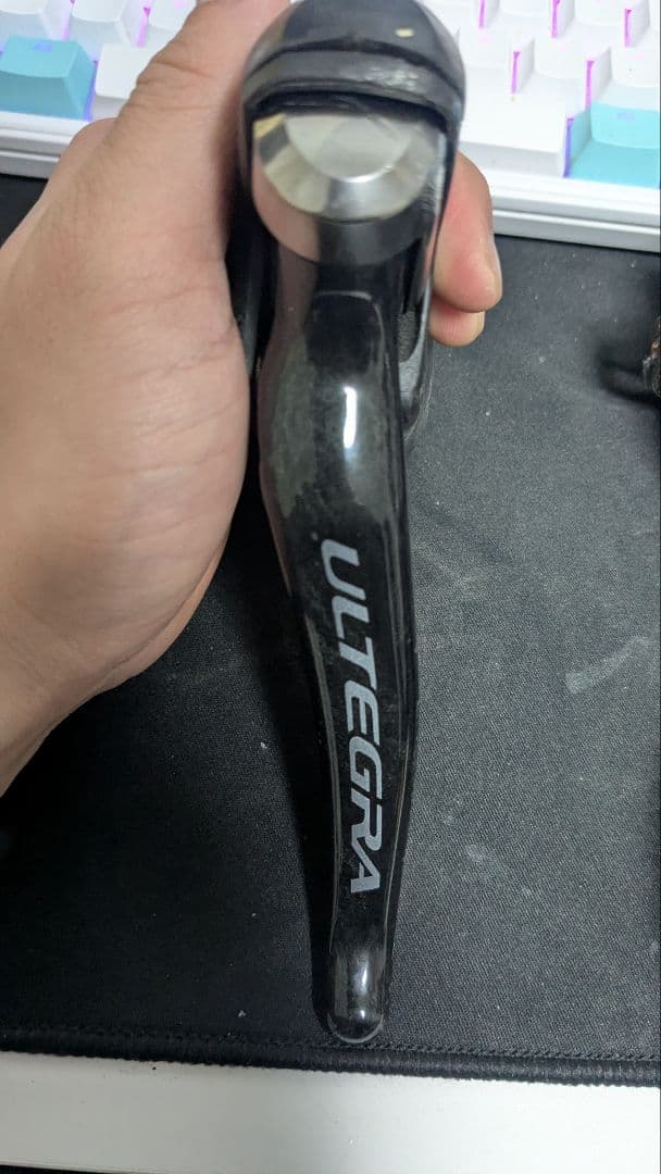 SHIMANO ULTEGRA ST−R6800 11s左右セット