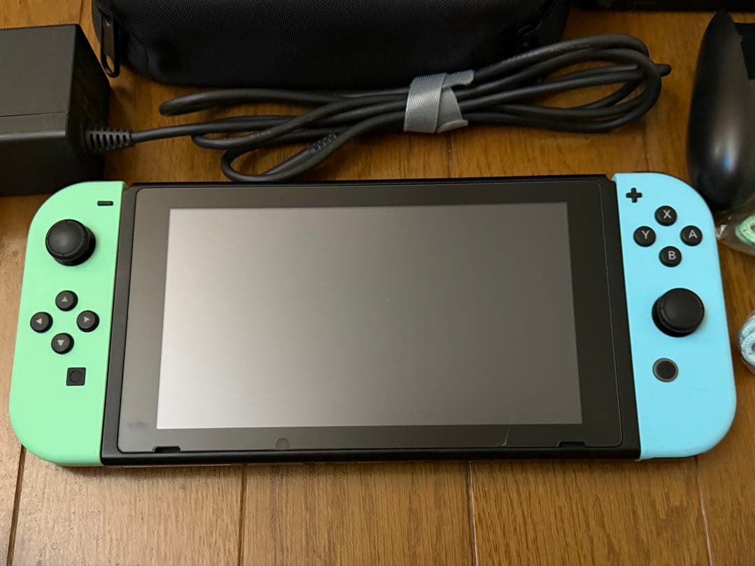 Nintendo Switch 本体 ミントグリーン/ライトブルー