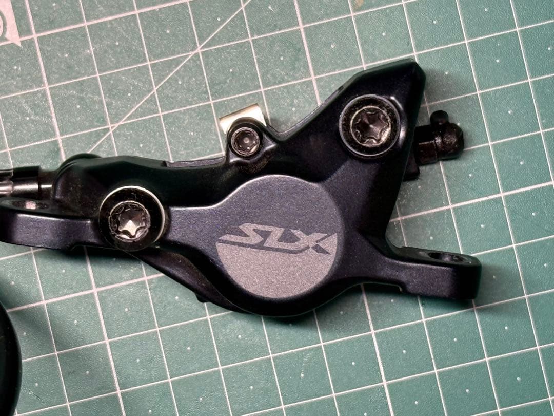 美品　シマノ SLX M7100 油圧 ディスクブレーキ　前後 セット