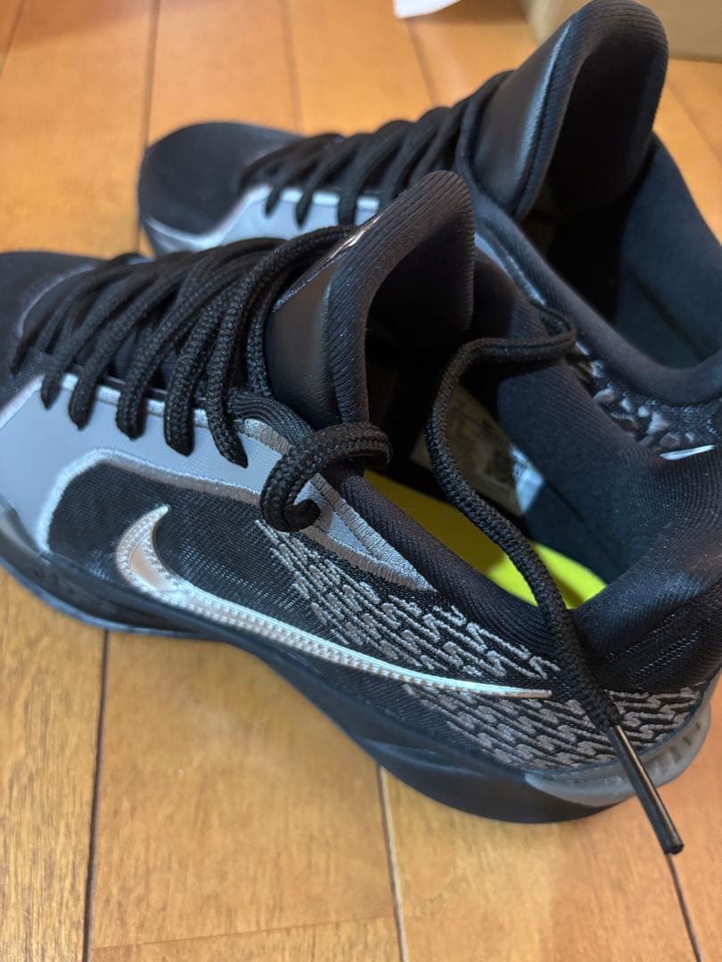 サブリナ 2 \"Mirrored\" EP バスケットボールシューズ 24.0