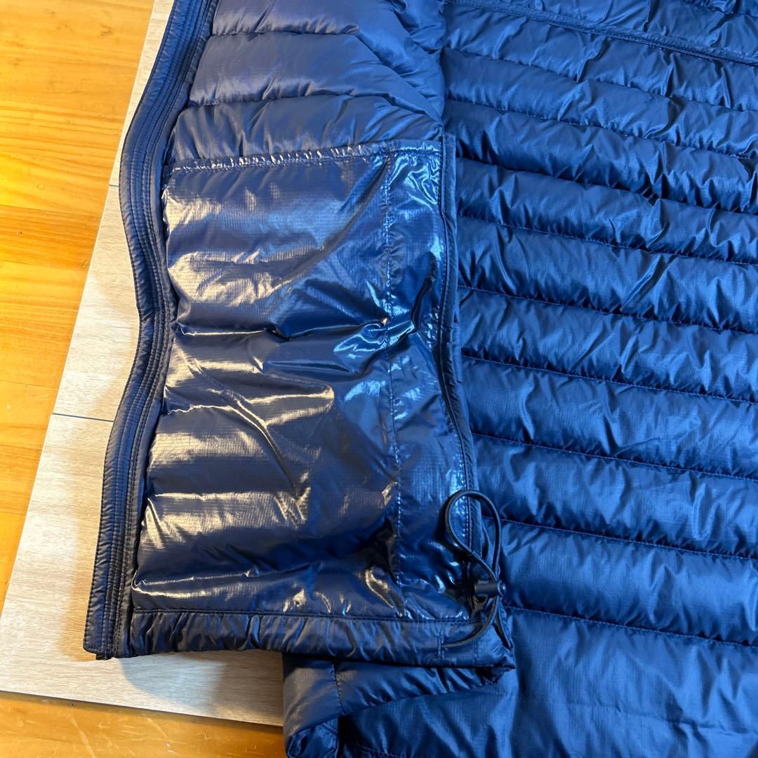 パタゴニア　ダウンベスト　ダウンセーターベスト ダウン　ネイビー　M