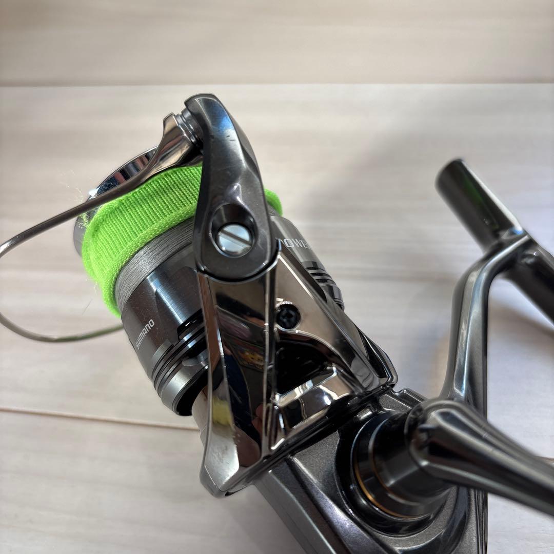 シマノ　24 ツインパワー　C3000XG