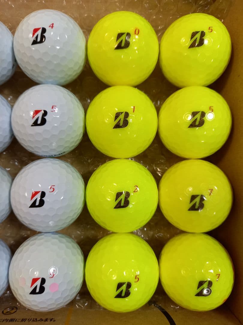 美品ブリヂストンTOUR B X ロストボール24球