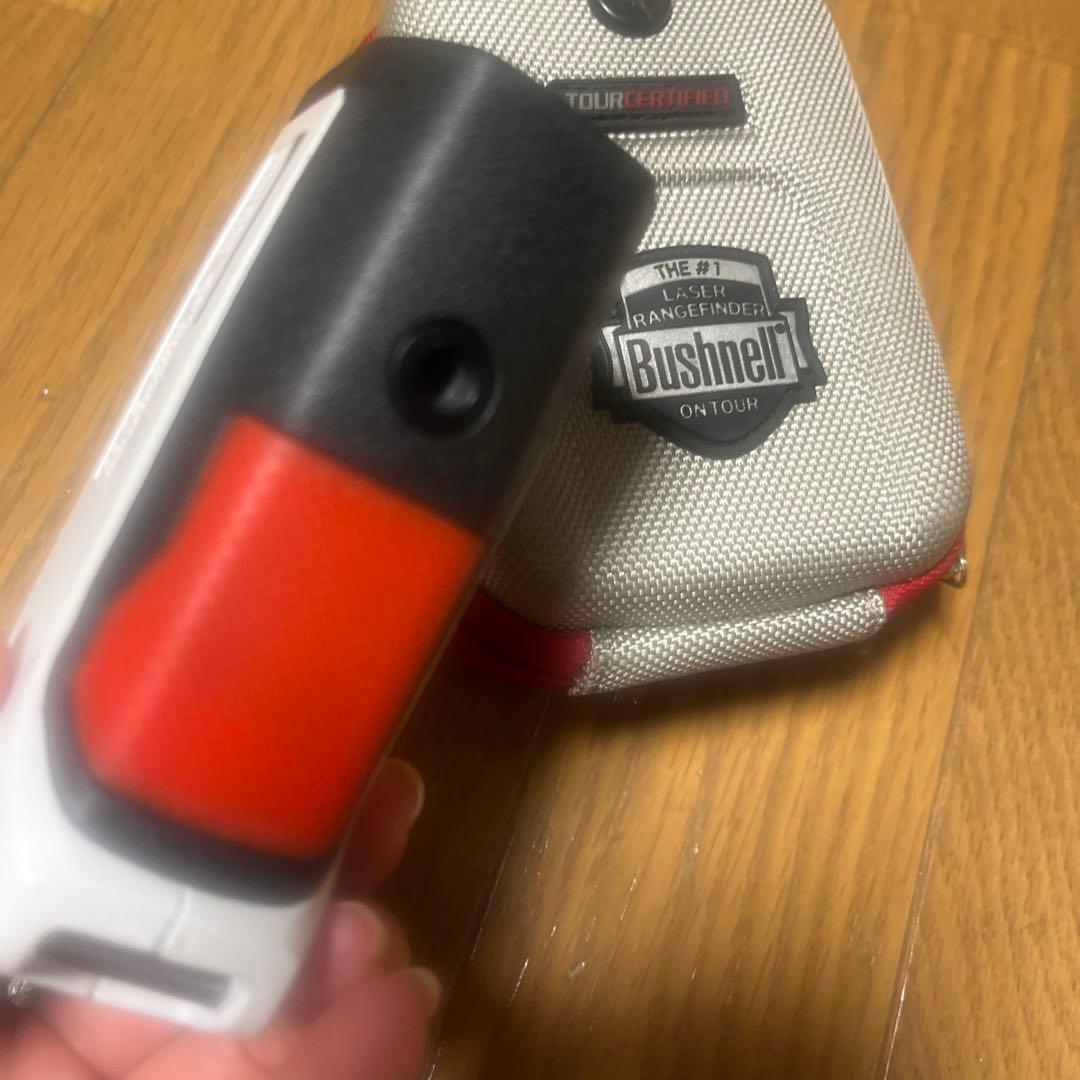 ブッシュネル　ツアーV3 ゴルフ距離計測器