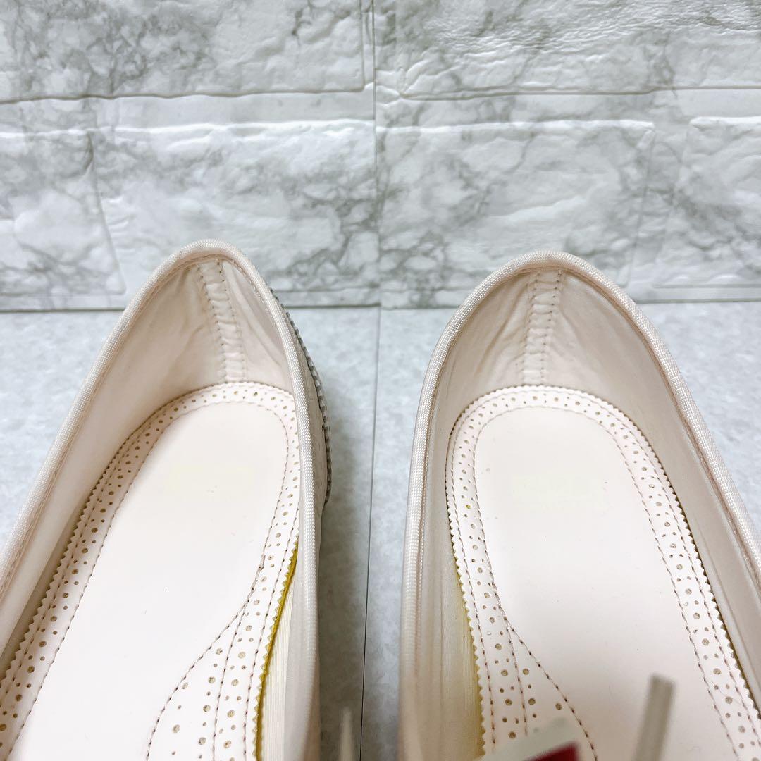 ✨新品未使用✨Onitsuka Tiger NORICO フラットシューズ 24