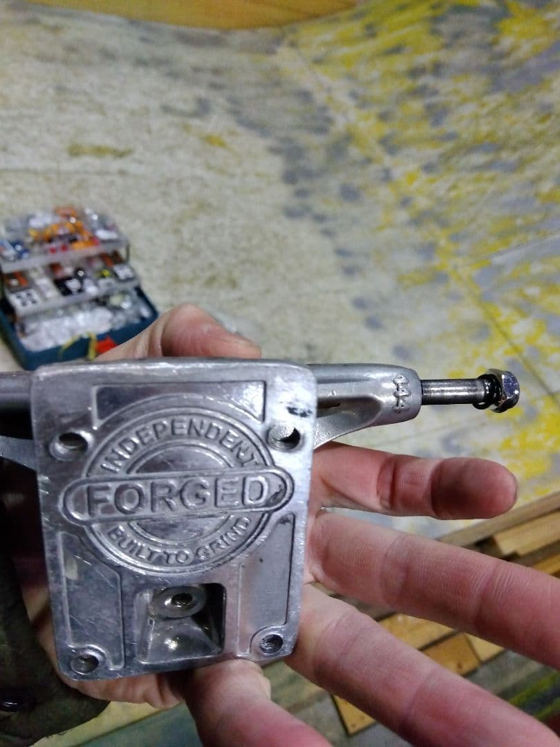 Independent Forged hollw 144Hi インディペンデント