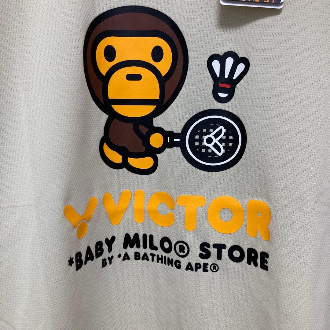 VICTOR BABY MILO STORE クルーネックシャツ