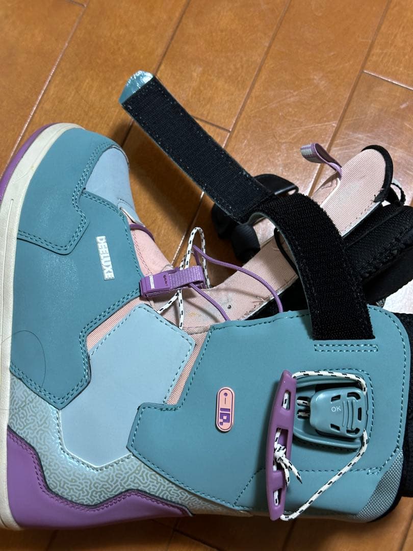 DEELUXE ID スノーボードブーツ (女性用)